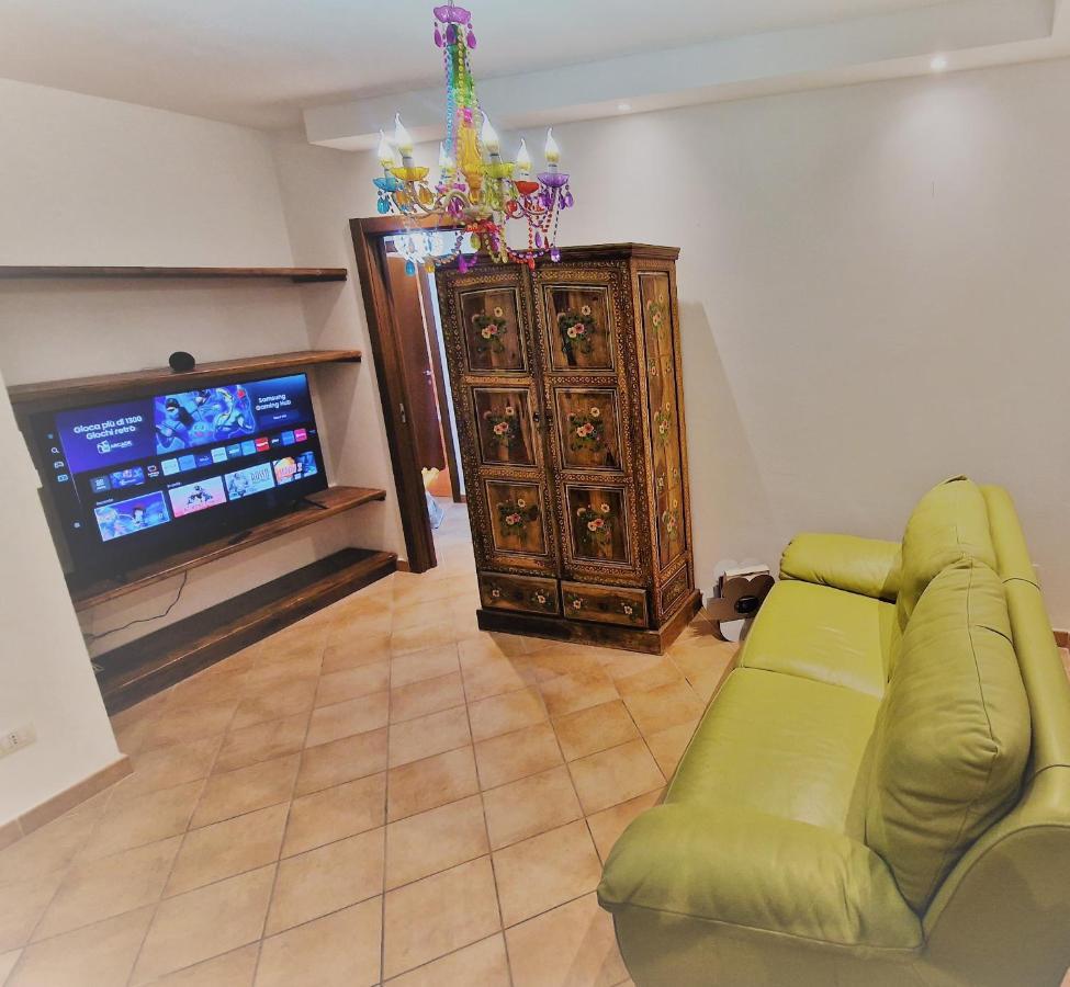 Casa Alfredina Lägenhet Livorno Exteriör bild